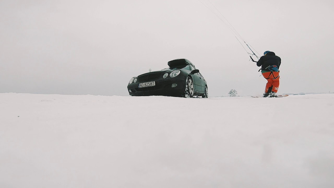 Snowkite BARNIEWICE Ozone R1V3  19m Majesty Skis Vandal