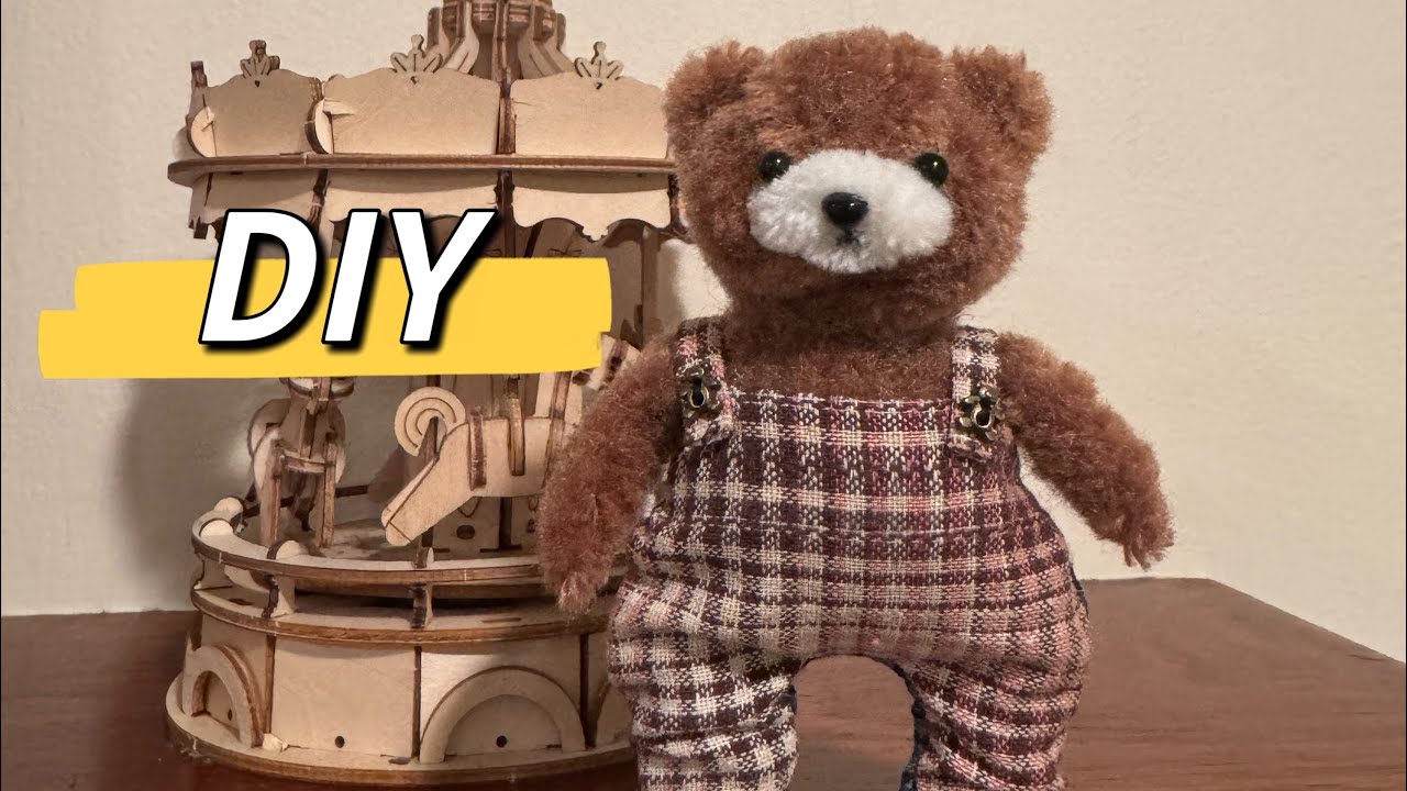 DIY Cute Bear out of Wool Pipe Cleaners #diytutorial #easycraft #pipecleanercrafts #bear