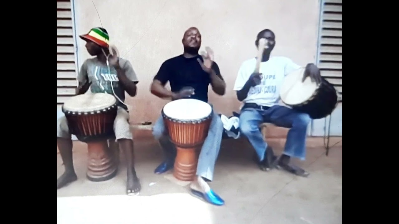 Maître Baye Diabaté madan foli mandingue kita mali t.bayediabate@gmail.com