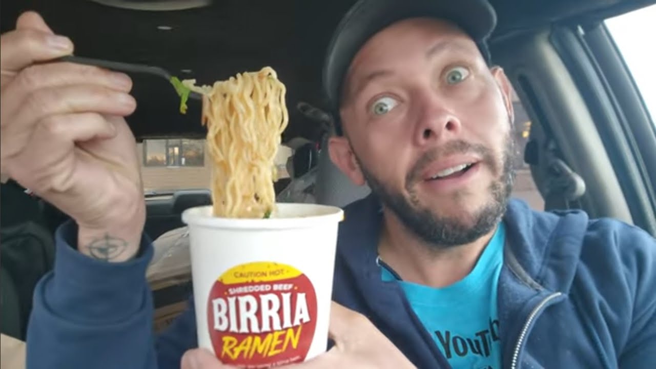Del Taco Birria Ramen Review