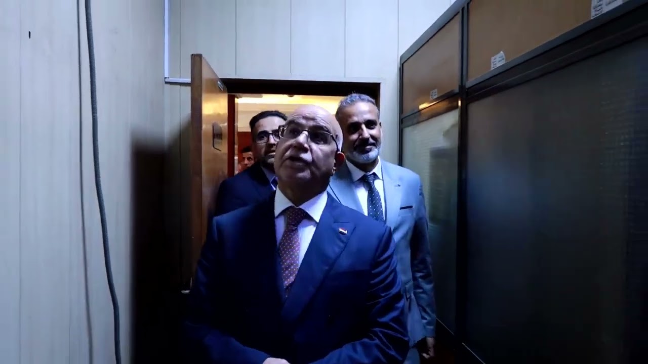 بالفيديو/ وزير الصحة يتفقد دائرة صحة بغداد الرصافة ويشدد على تقديم أفضل الخدمات للمواطنين