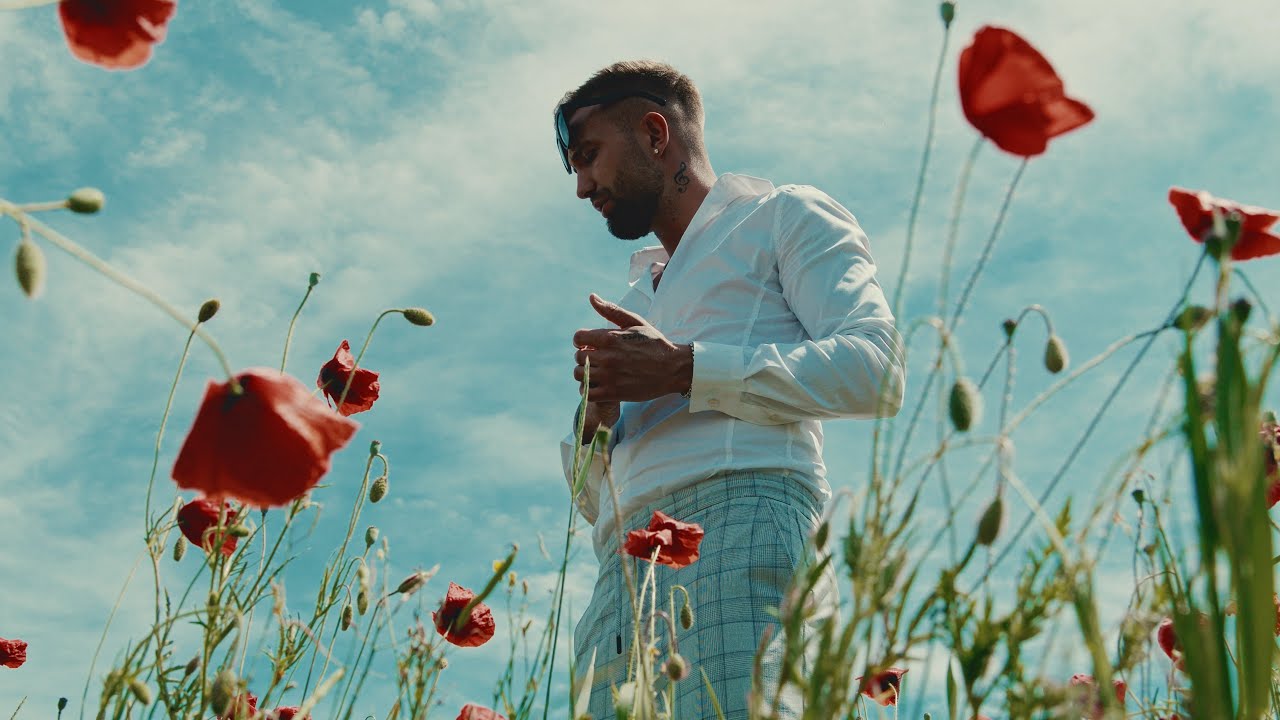 SHAVI - NEM VAGYOK J&Oacute;L (Official Music Video)