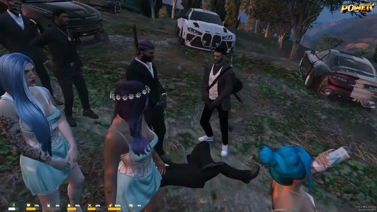 so this is what a gta wedding is like.. 😶