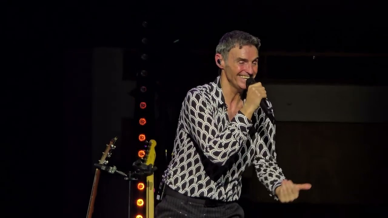 Marti Pellow, Utrecht TivoliVredenburg, 18-11-2024,  Angel Eyes