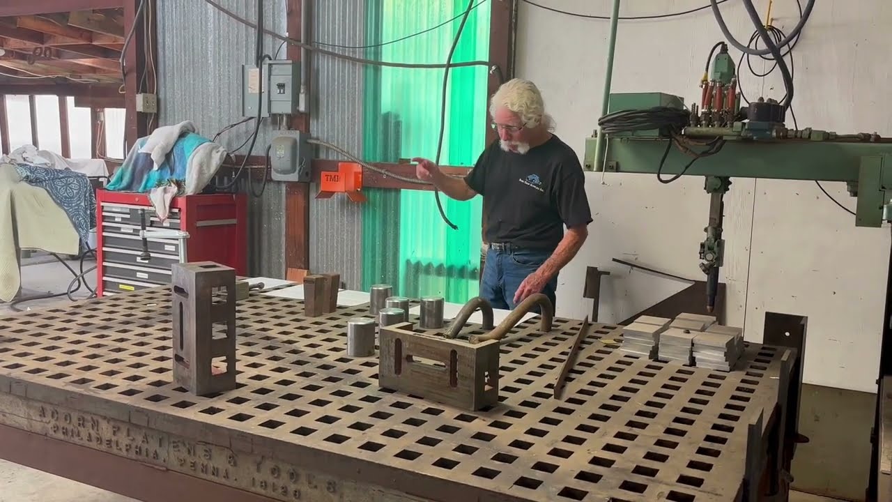 Weldsale fabrication table