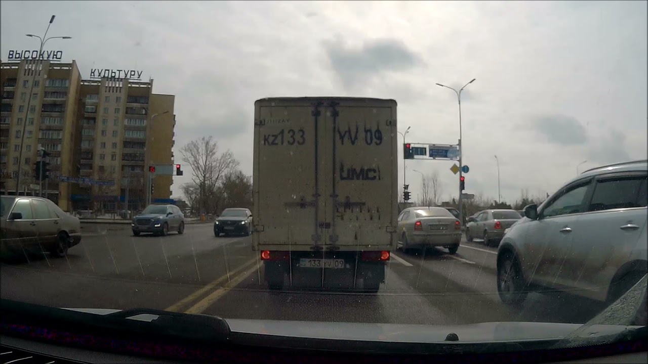 Караганда весь проспект Бухар Жырау от начала и до конца.