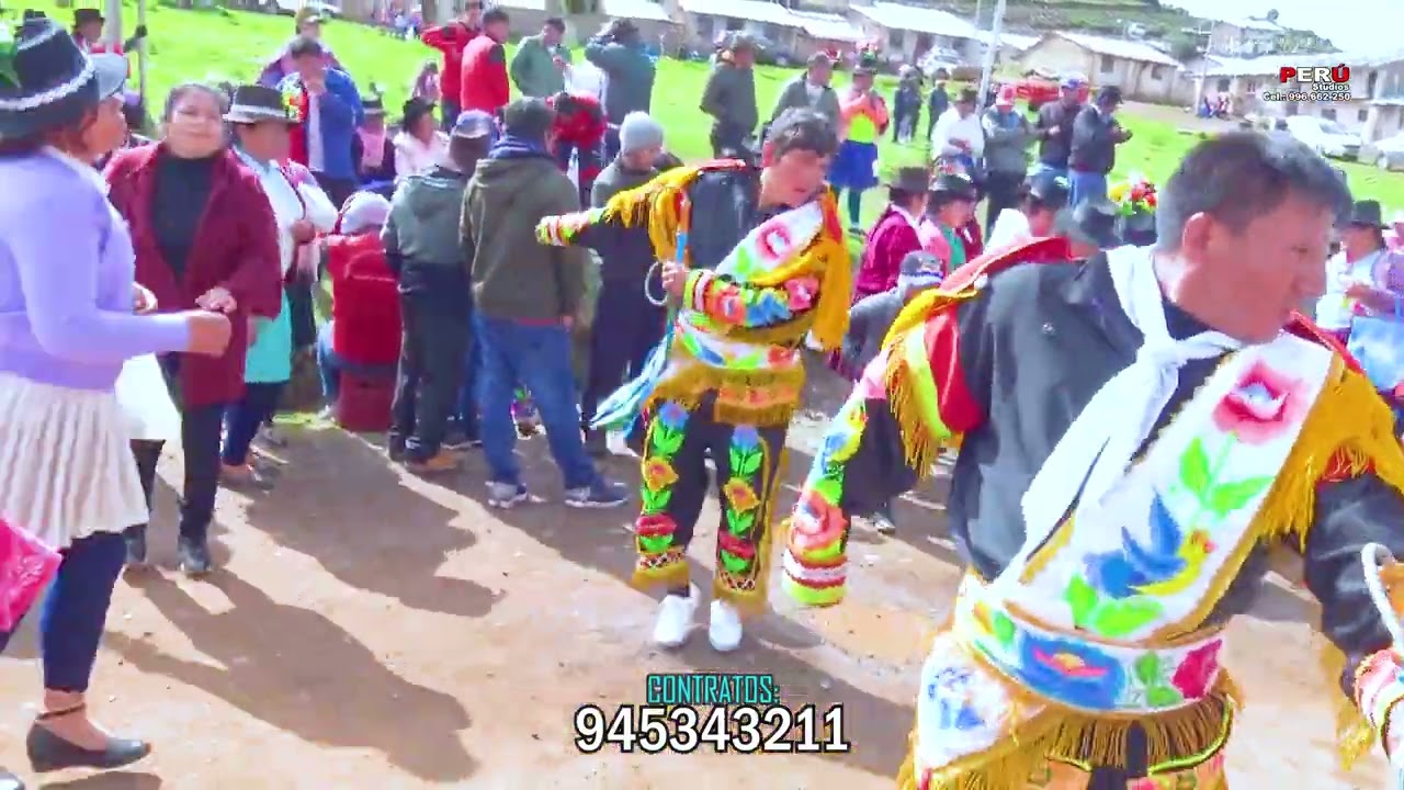 Los Brillantes de Santiago Yaurecc - Marche Entrada