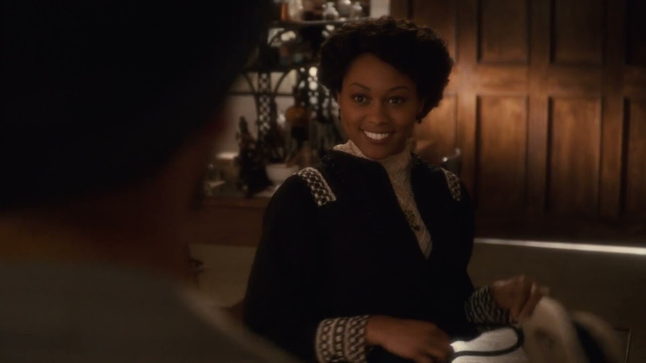 Murdoch Mysteries | S14E05 | Murder Checks In