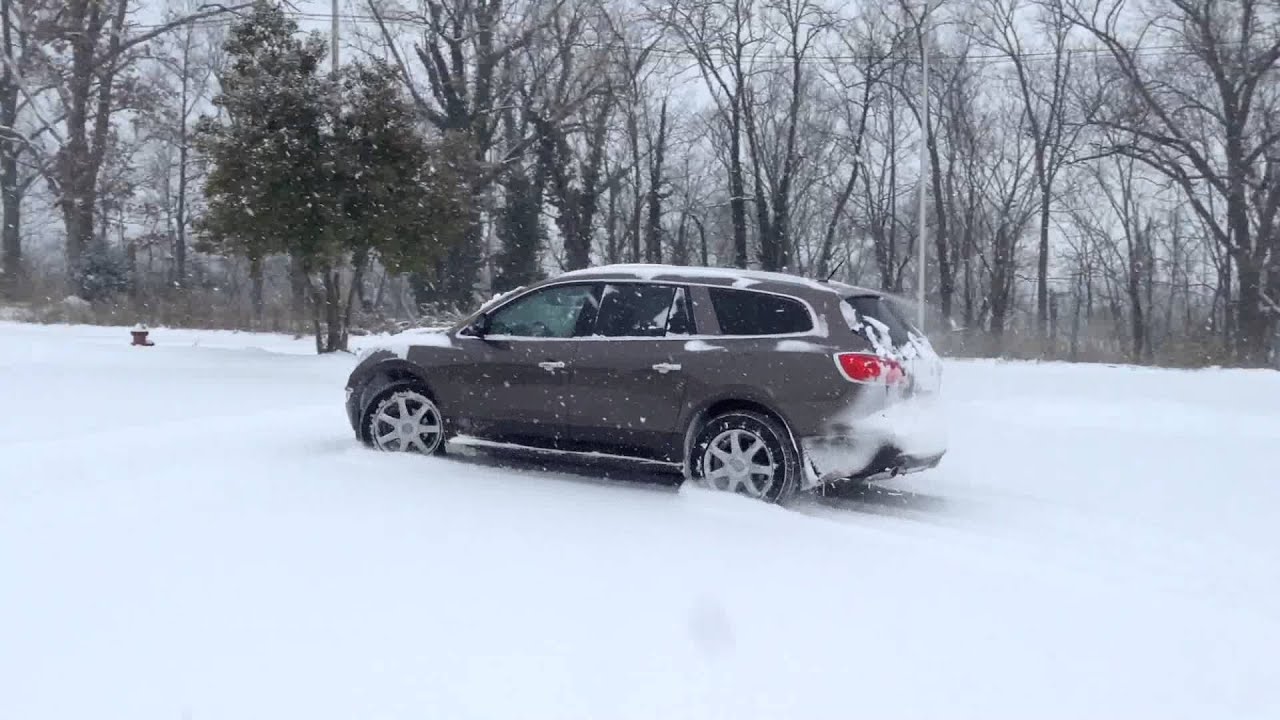 Buick Enclave in snow