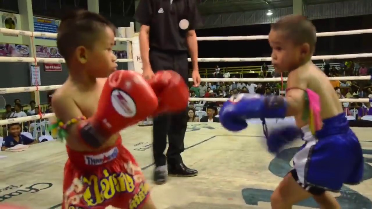 Minik &Ccedil;ocukların kavgası :) Muay thai & Kıckboks #Chına #Europa #russıa #turkey #amerıca