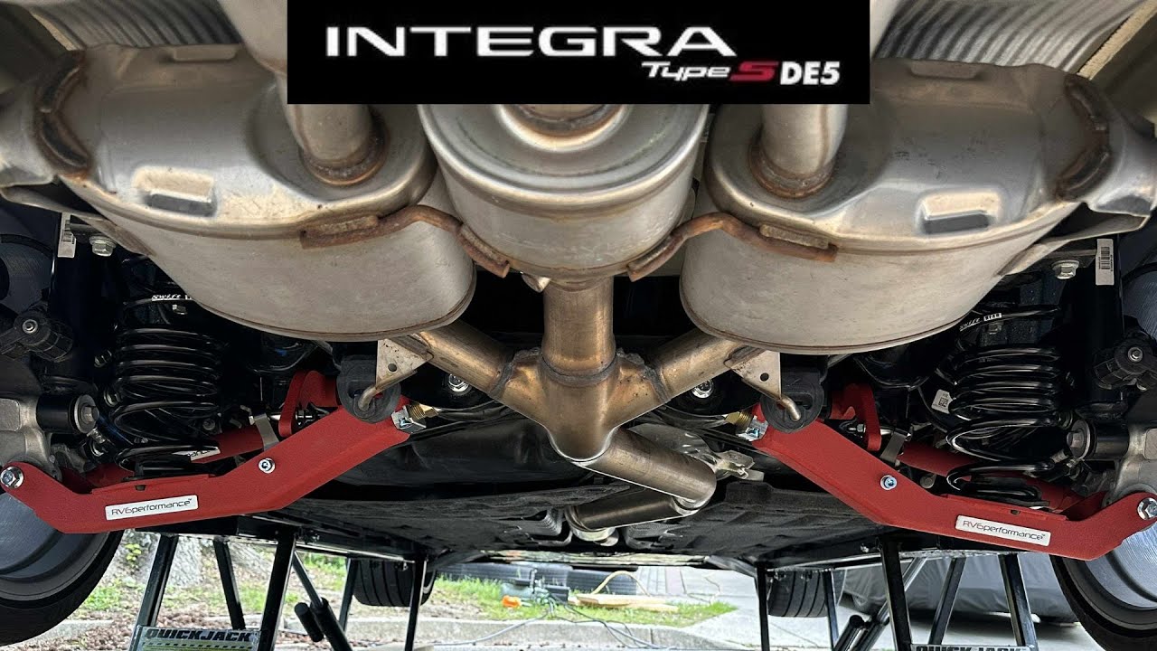 Installing RV6 Lower Control Arm, RV6 Sway bar and Rv6 End Links on Integra Type S!