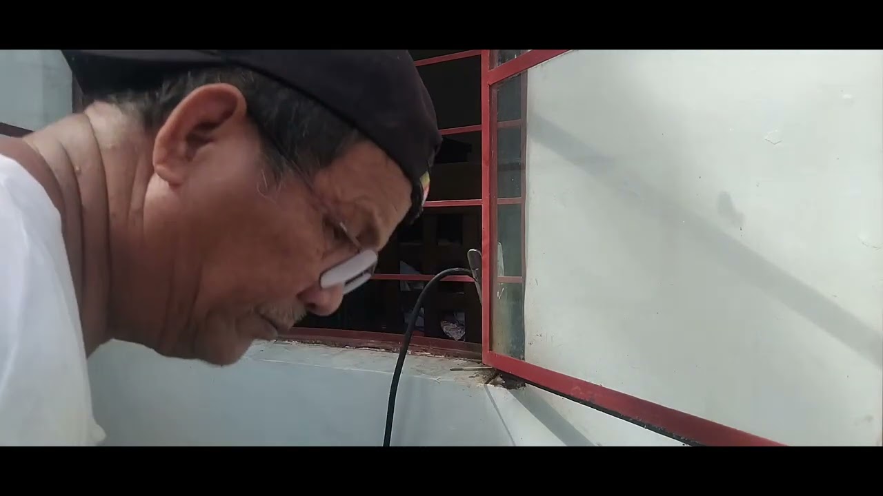 Window repair job