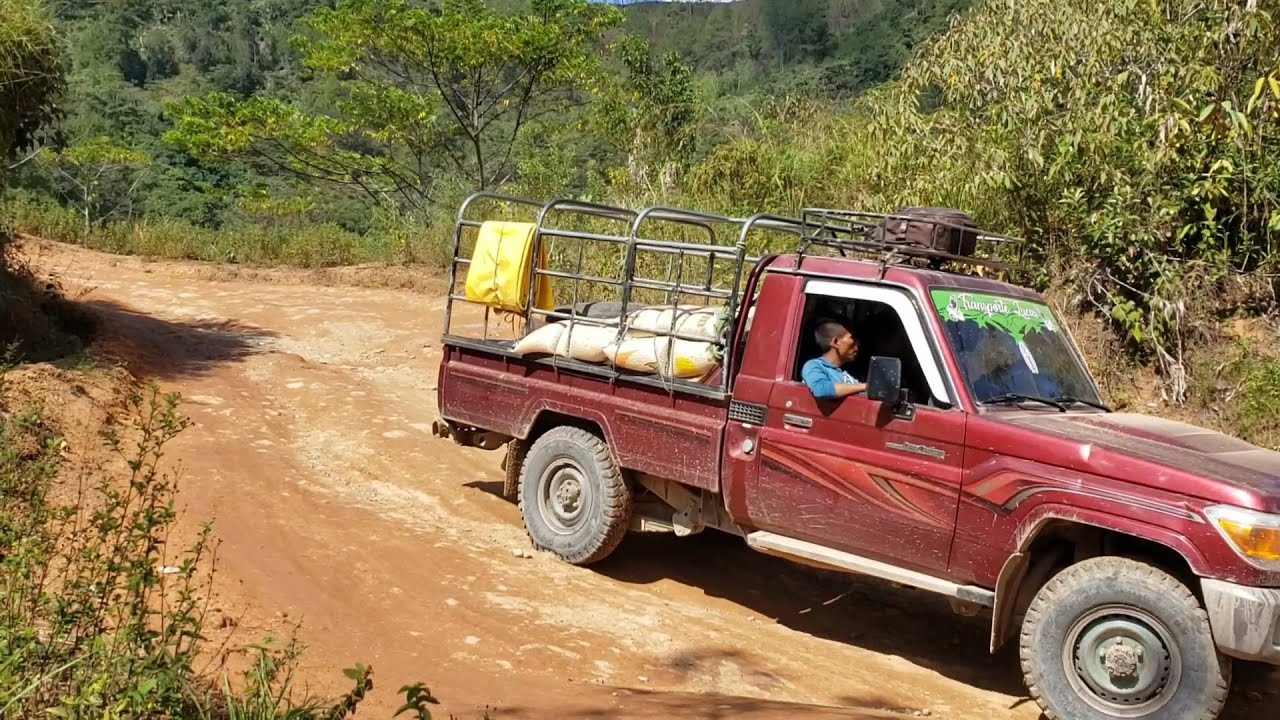 Asi ve la carretera más peligroso de Santa Cruz Barillas.2020