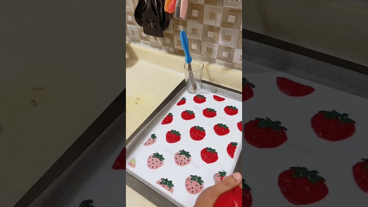 الرسم بالكيك وعلى الكيك كيكة سويسرول مرسوم روووووعه👌🏻
