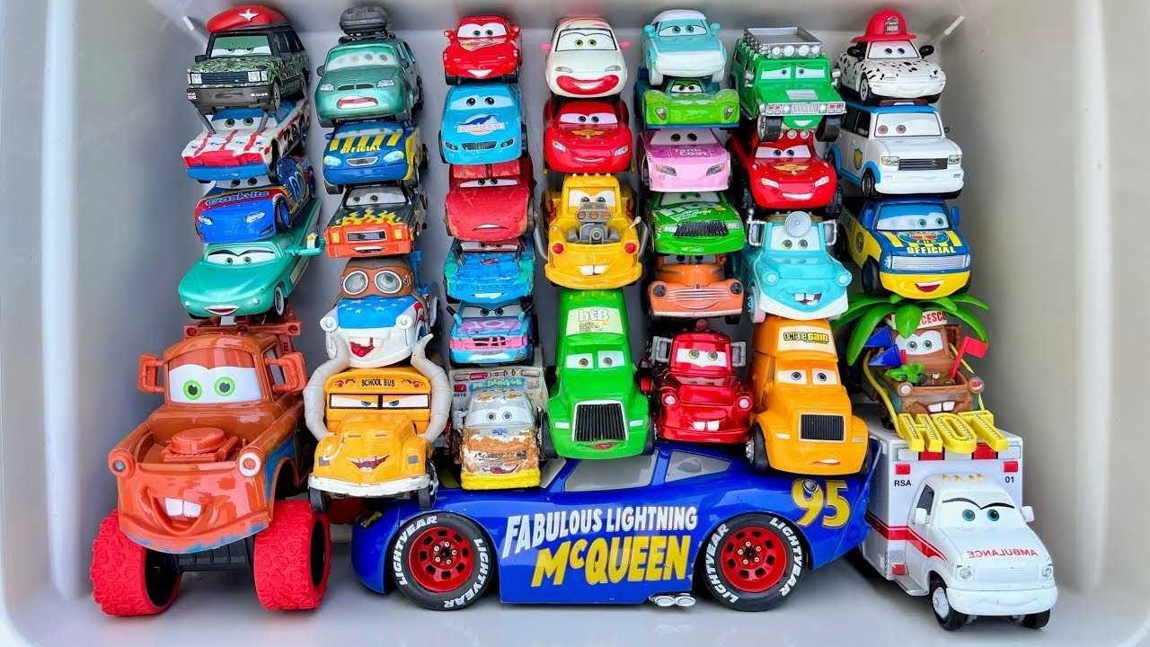 Распаковка и обзор мультфильма Disney Pixar «Тачки» | Молния Маккуин, Мэтр, Док Хадсон