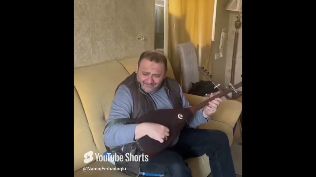 Aşıq Namiq Fərhadoğlu - Tələbələri ilə birlikdə saz dərsi