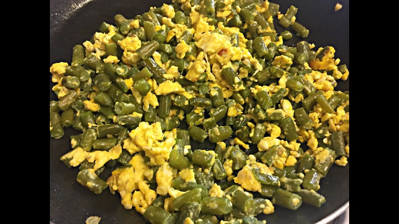 Ejotes con Huevos (Muy Facil) *Green Beans with Eggs*