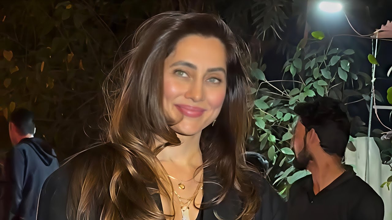Anusha Dandekar Birthday Celebration 🎂✨ | Glamorous Party, Celeb Friends & Fun Moments