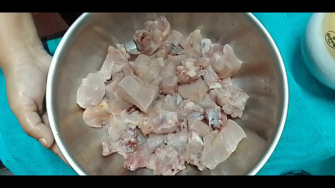 थपथपीत काळं चिकन|"thap thapit kala chicken"
