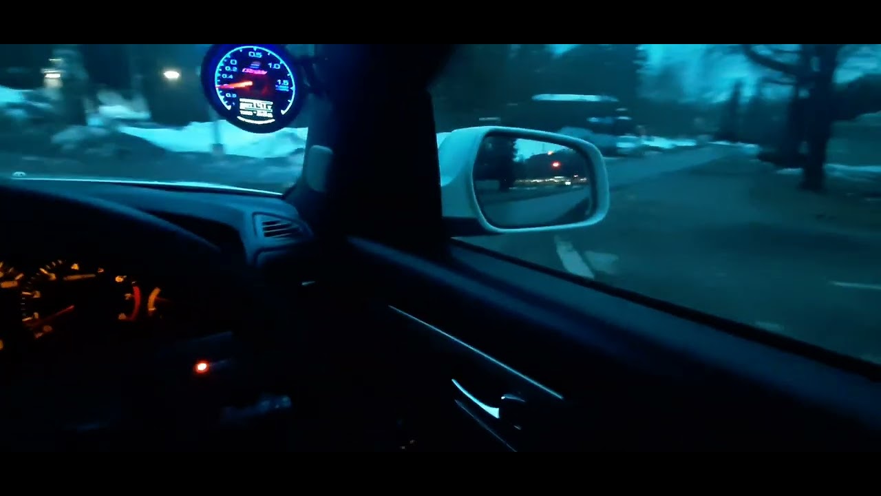 Nissan Gloria HY34 inside