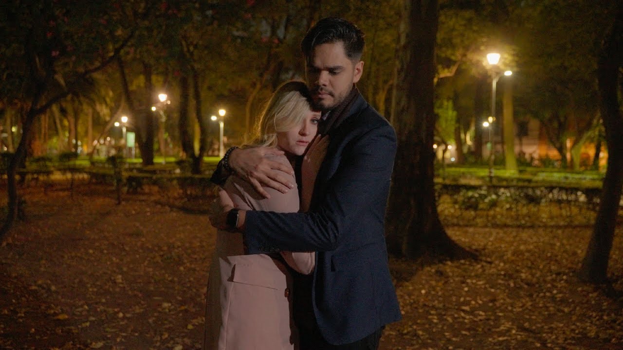 Robert Diaz - Alejarme De Ti (Video Oficial)