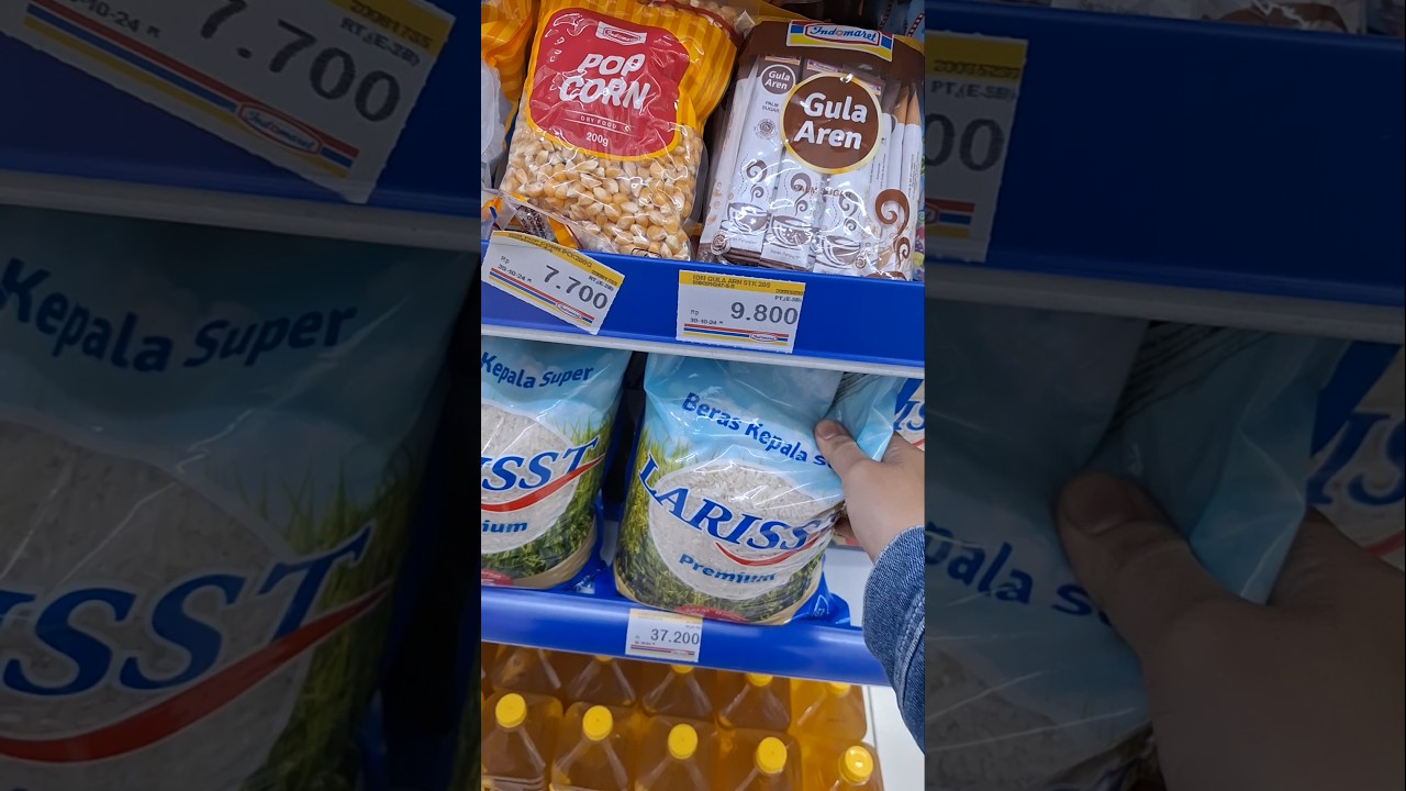 Beli beras 2,5 kg #short #shortviral #shortvideo #belanja #indomaret #beras #belanjayuk