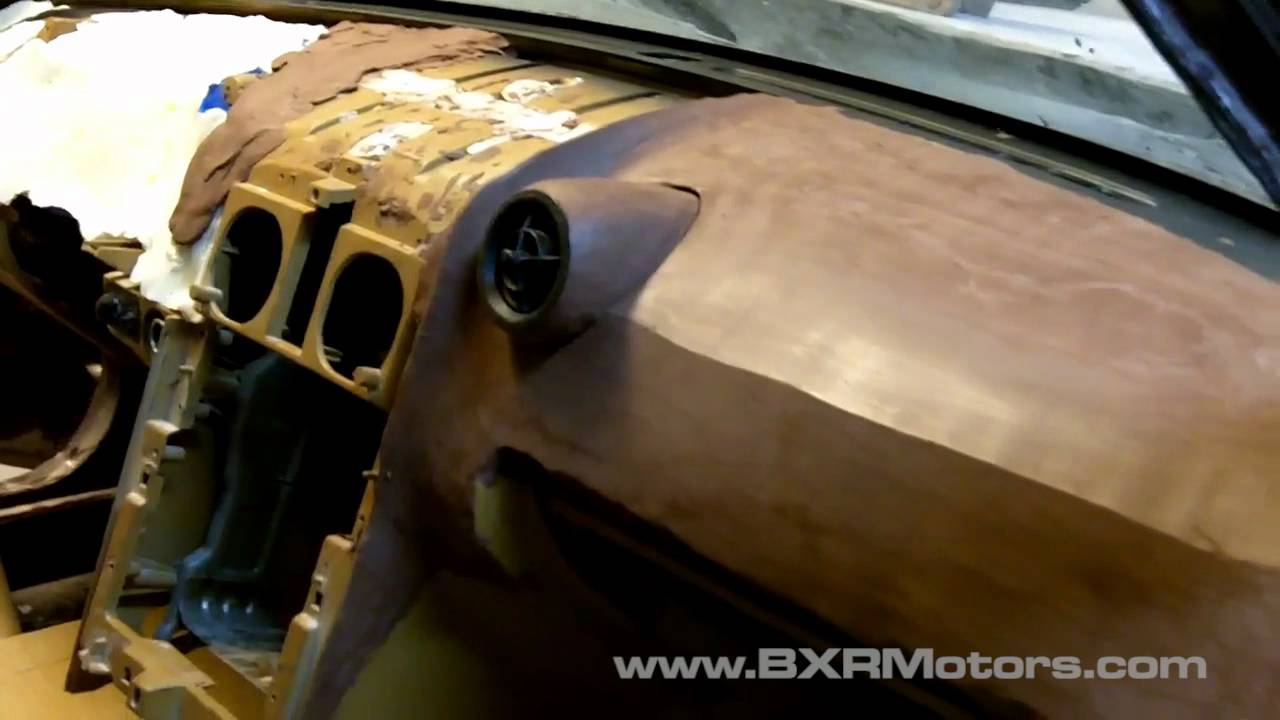 Sculpting Car Interior Dash with Chavant Y2-Klay - Bailey Blade XTR - Part 69