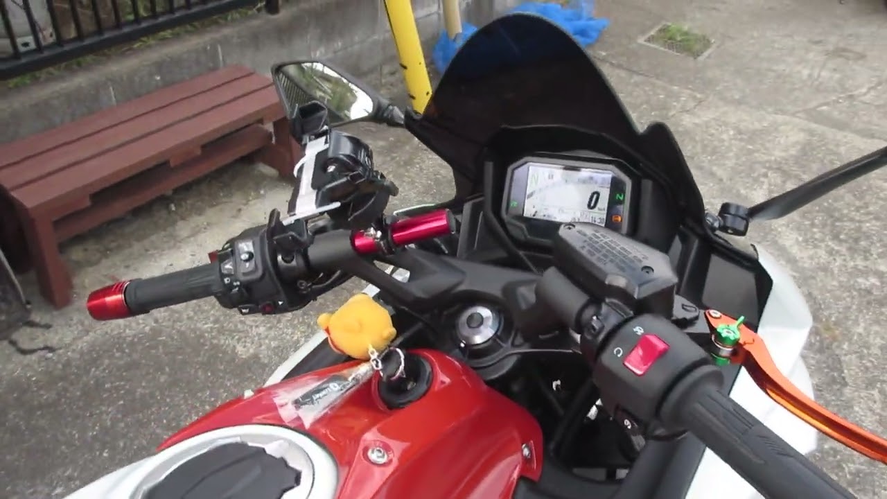 ニンジャ６５０　NINJA６５０　２０２３年モデル　トリックスターローダウンキット　ユーカナヤレバー　POSHウルトラヘビーバーエンド　Puigプーチスクリーン