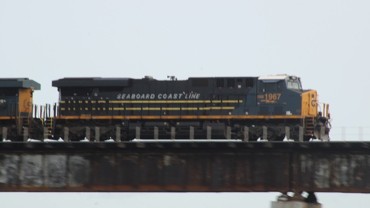 (CSX CE&D Sub Railfanning) CSX I025 W/SCL Heritage Leader!