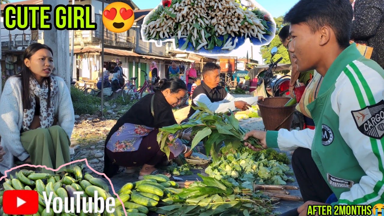 Bought Unknown खुशबूदार पत्ते☘️ From Cute  Girl 😍‼️ Diyun Sunday Market Crowd ‼️ @DiltonVlogs