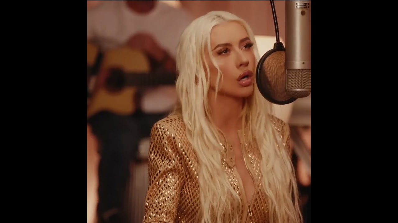 Obvios Live Subtitulado Español - Christina Aguilera 25th Anniversary