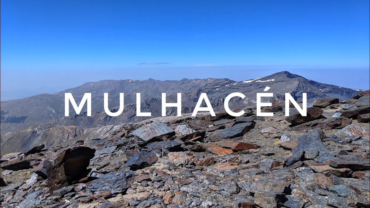 Hiking from Capileira (1436m) to Pico Mulhacén (3482m) - and back again