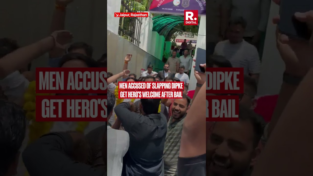 Men Accused Of Slapping Abhijeet Dipke Welcomed With Garlands After Bail