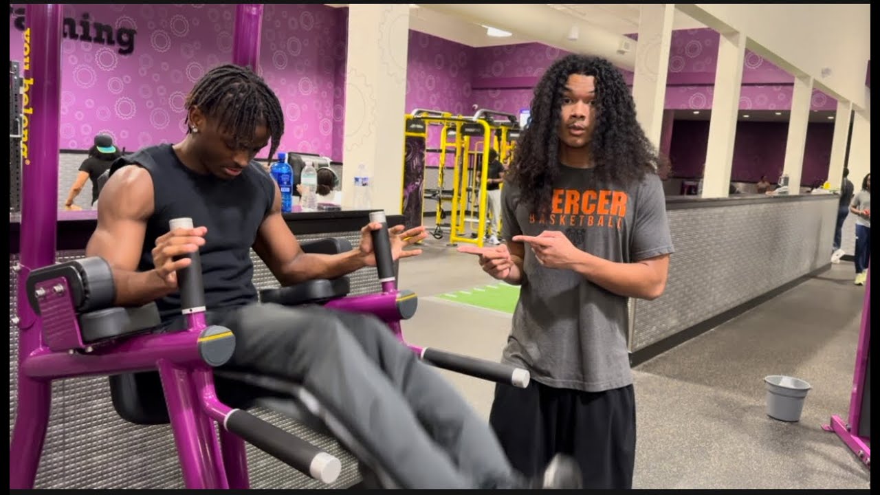 I tried a BODYBUILDERS workout !!