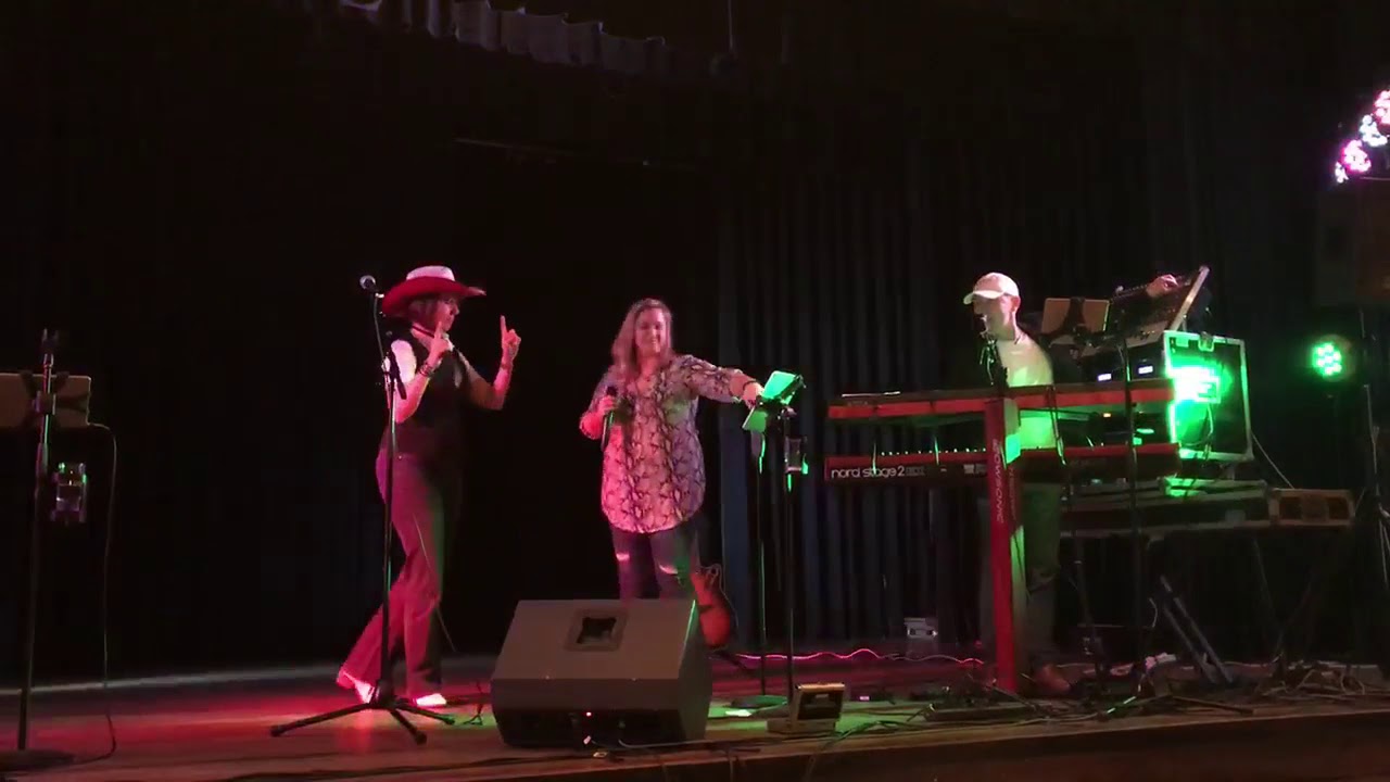 Miss Lana - Summerfly