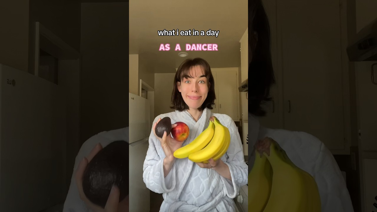 What I Eat in a Day: Dancer Edition #ballet #dancer #biancascaglione #whatieatinaday #shorts