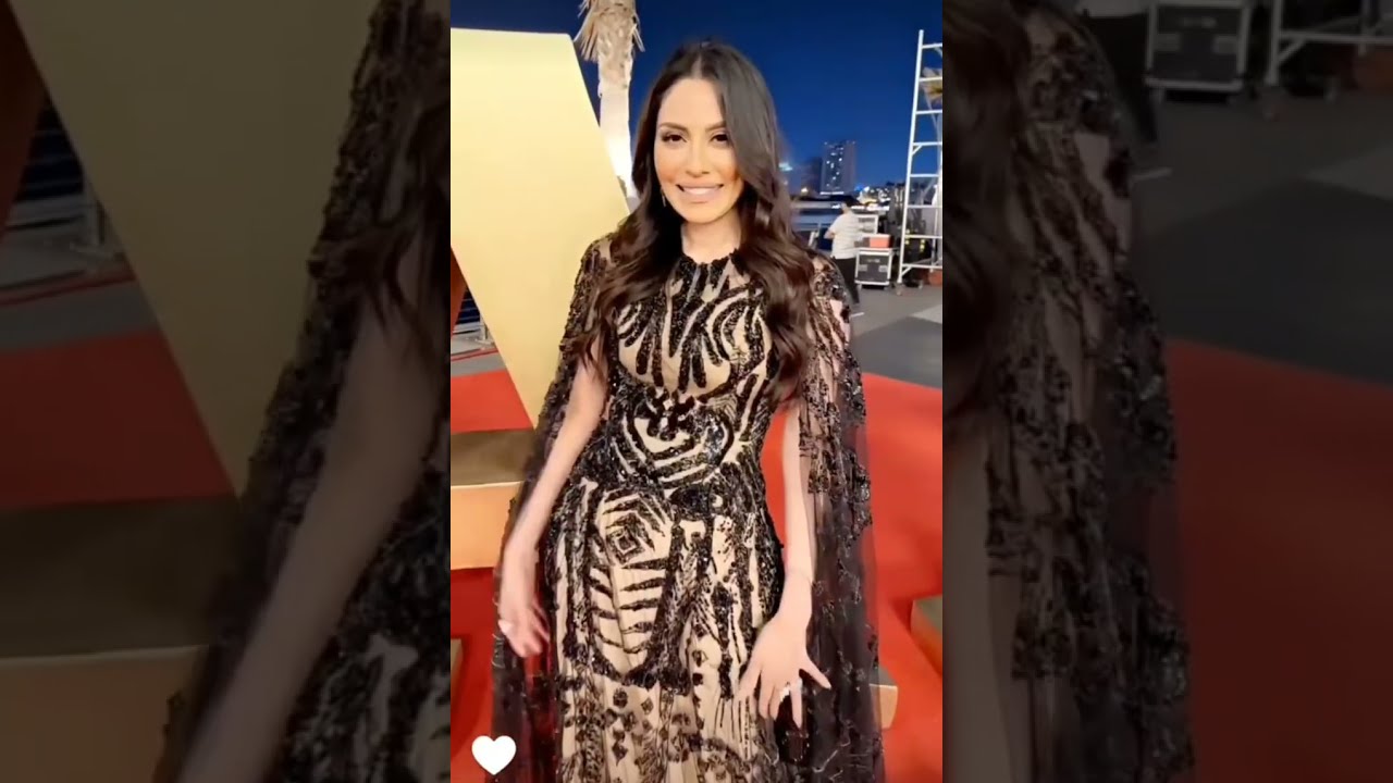 إلهام علي واطلالتها بمهرجان ضيافة وتهدى التكريم لزوجها خالد صقر 🤩 #سنابات #مشاهير #يوميات