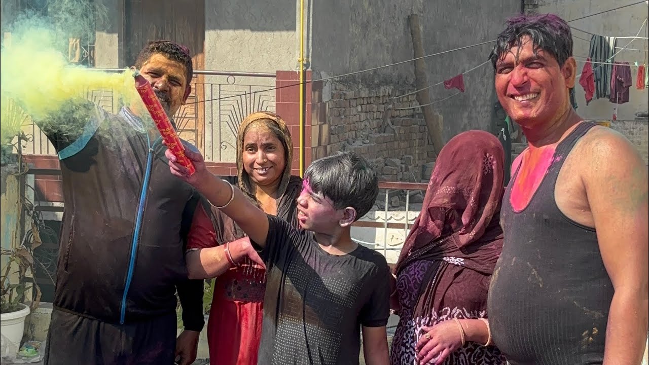 Happy Holi ❤️ Bhoot bna Diya😭🤣