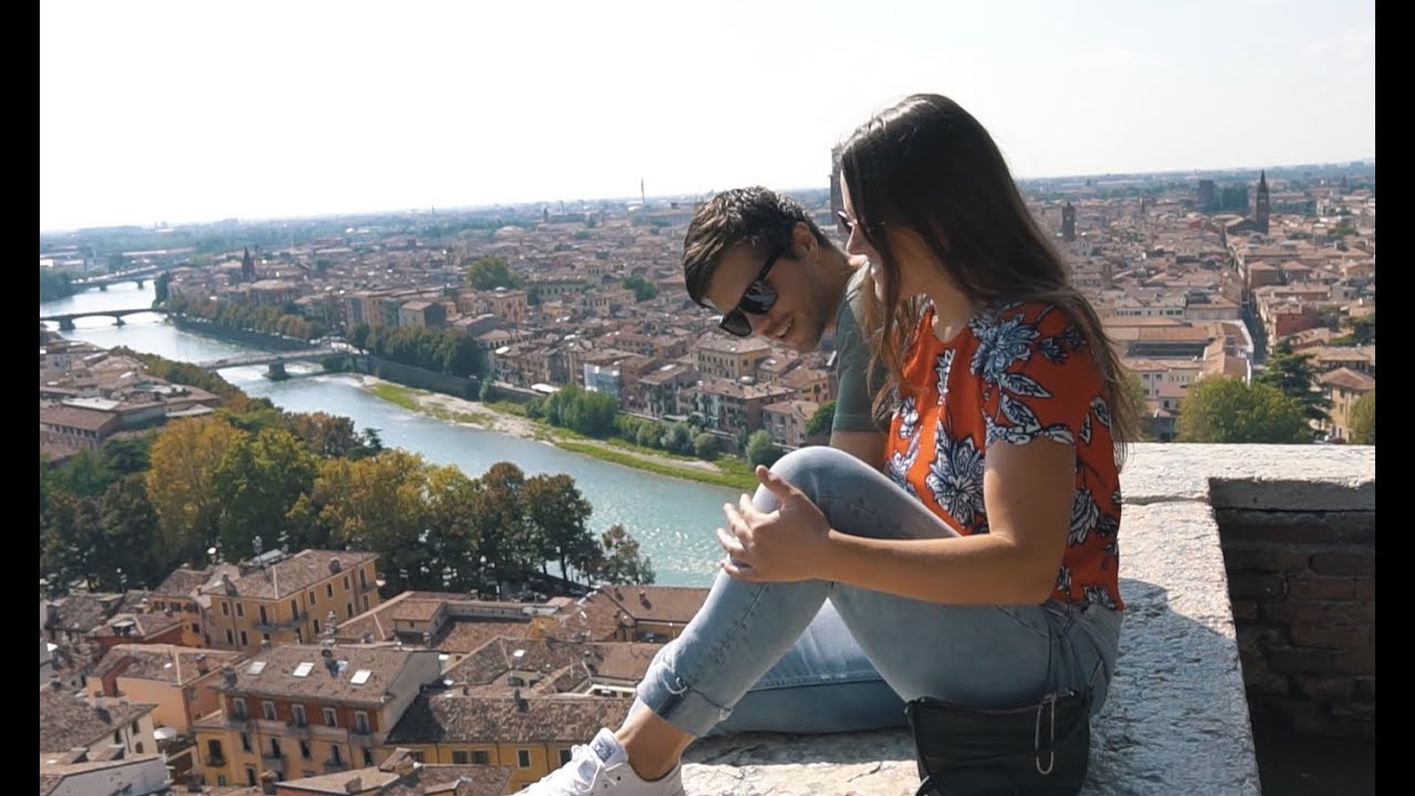 JULIET'S BALCONY, VERONA ITALY