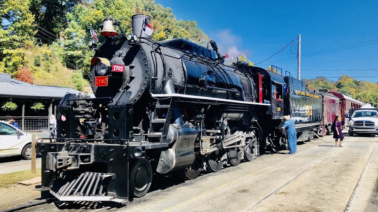 Great Smoky Mountains Railroad: #1702 Fall Nantahala Gorge 10-8/9-2022