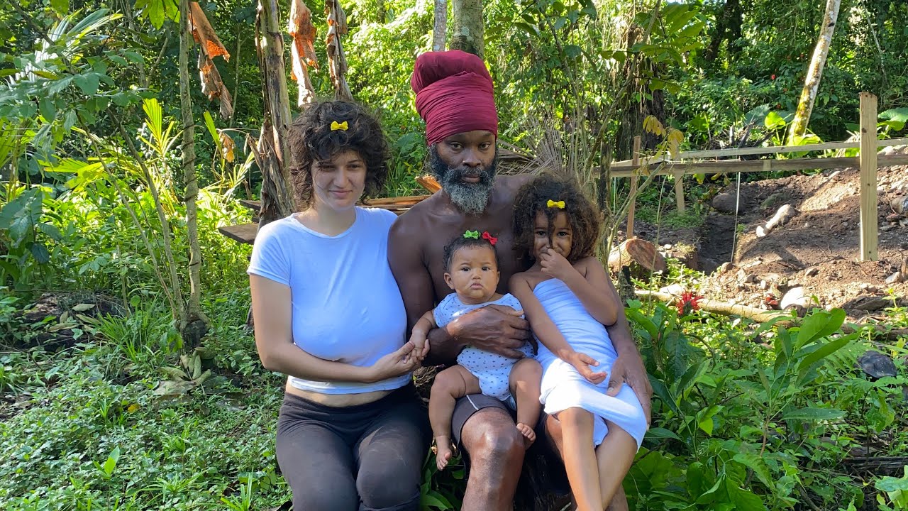 Offgrid Living in Portland Jamaica 🇯🇲 at the riverside