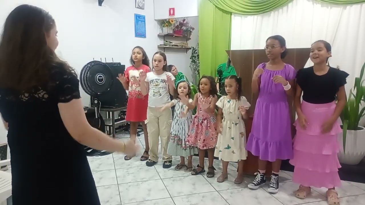 Eu li na bíblia (grupo ovelhinha de jesus)🎸🎷🎸🎷🎸🎷