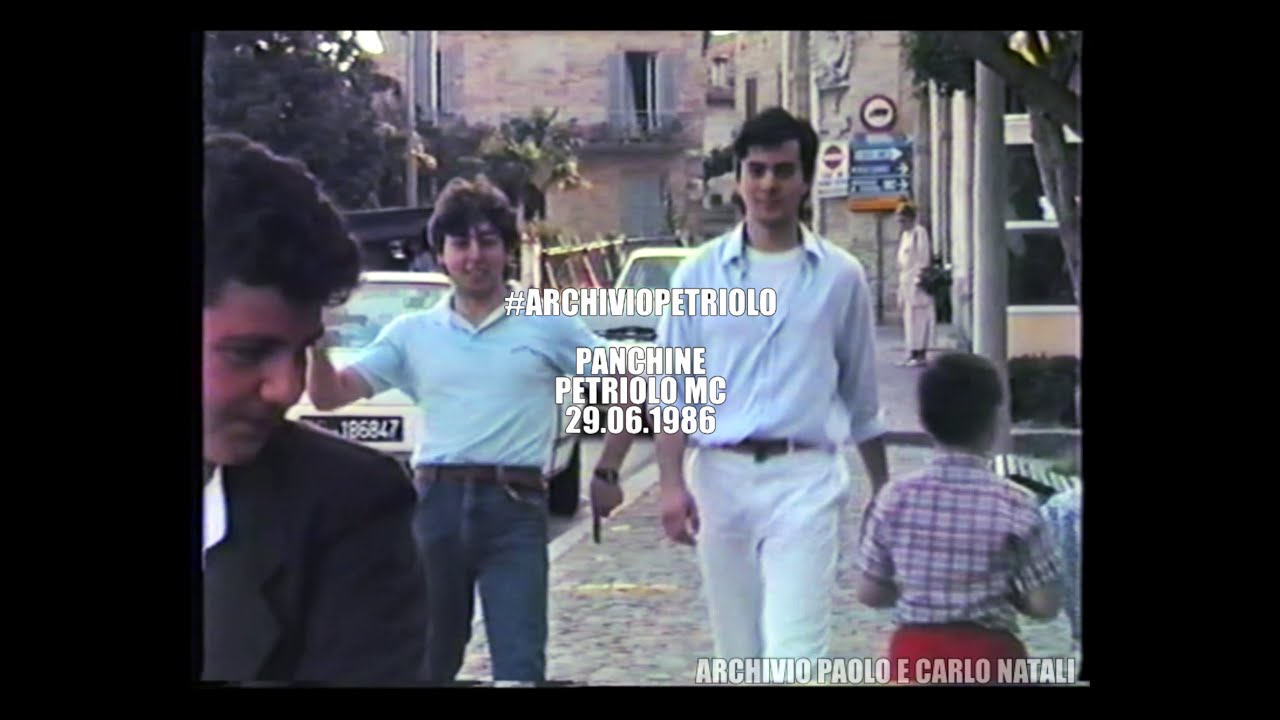 #ARCHIVIOPETRIOLO | 29.06.1986 | Le panchine [Archivio Natali]