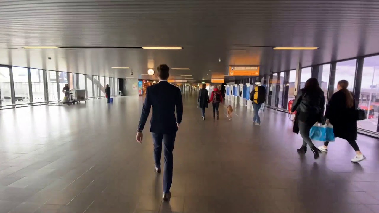 How to walk from Schiphol Plaza to Sheraton Amsterdam Airport