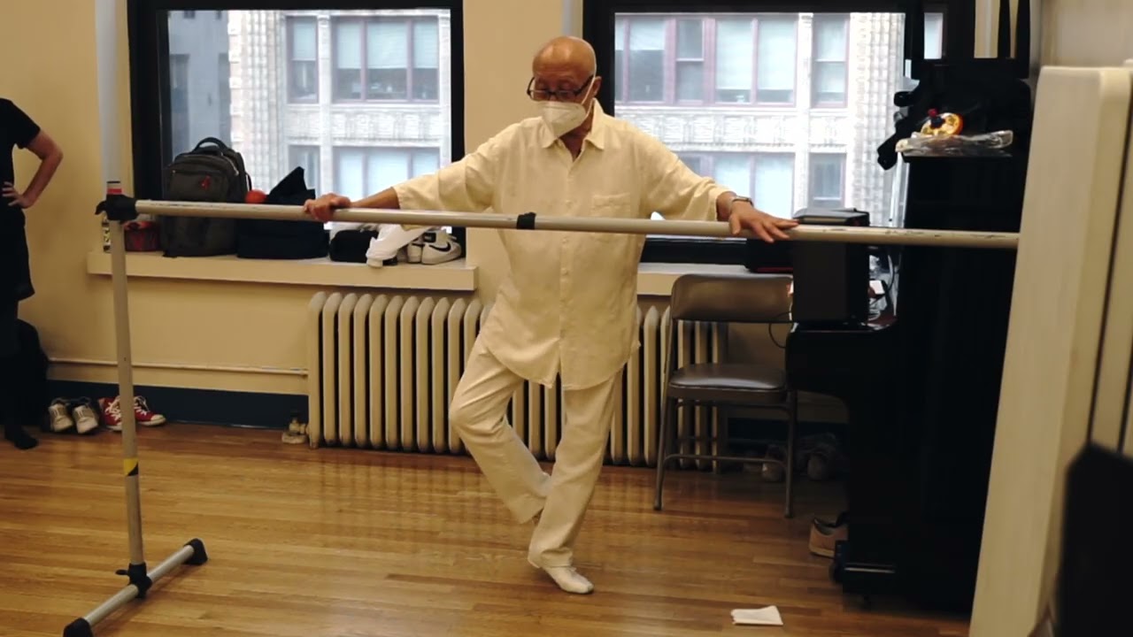 Adult Ballet Beginner Barre: Verbalize when Learning an Exercise