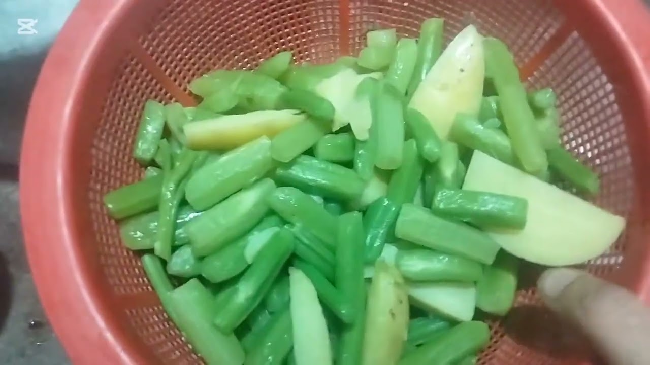 #দুপুরের জন্য গলদা চিংড়ি দিয়ে ডাটা তরকারি 
