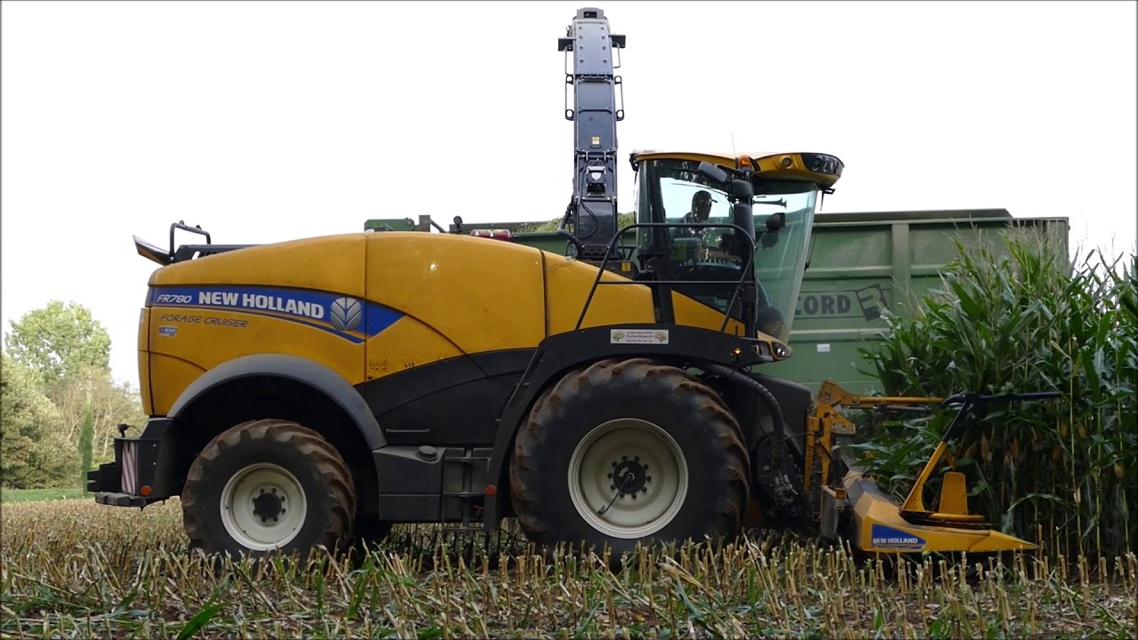New Holland FR 780 - Loonwerken Eylenbosch -  mais hakselen - Record - New Holland T7.270 - Fendt