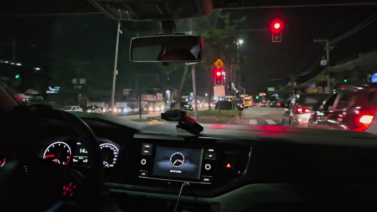 Virtus 200 TSI Confortline Abafador LA01 | Silent Drive - Night - Rio de Janeiro