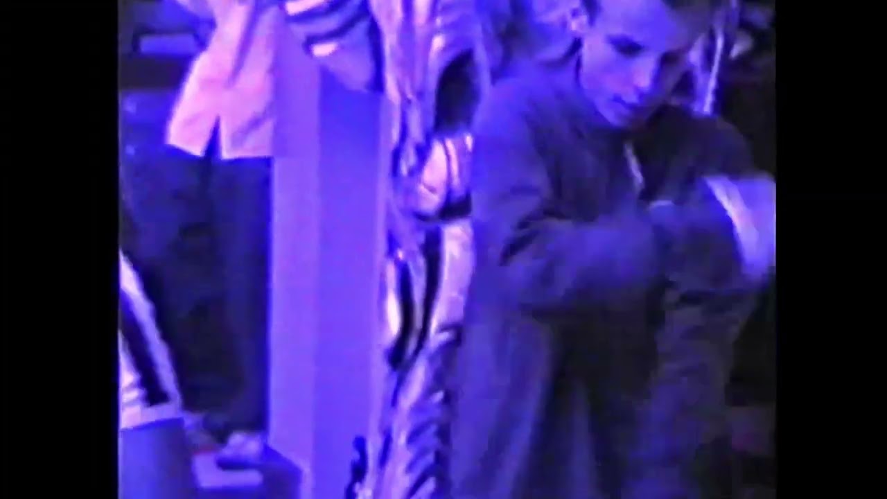 Powrót do 2003 roku – Protector Biała