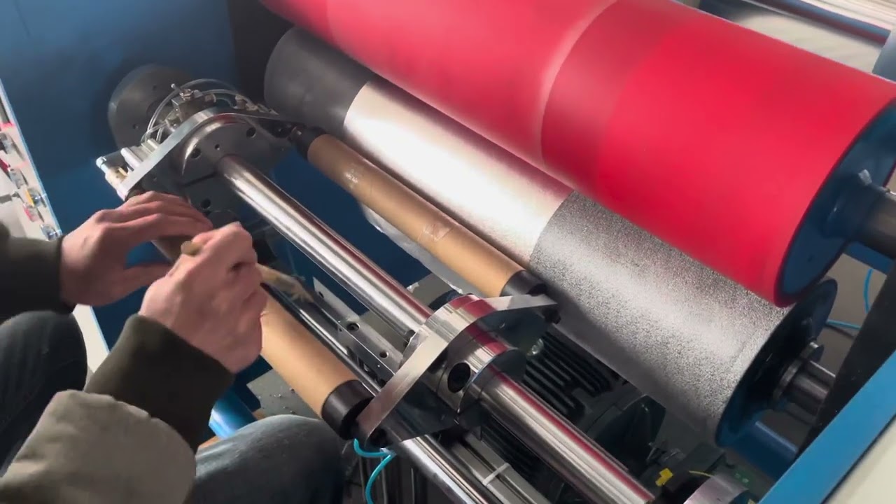 Embossed aluminum foil roll for food or hairdresser